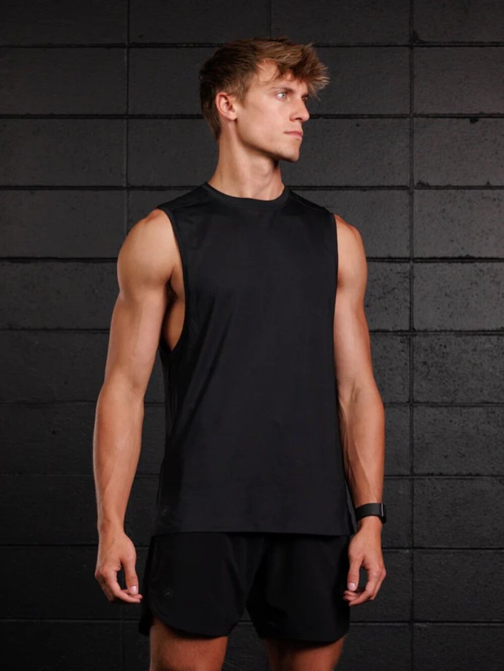 NWT Endeavor Athletic Men SmartTech Tank Black Large Cooling Performance Workout